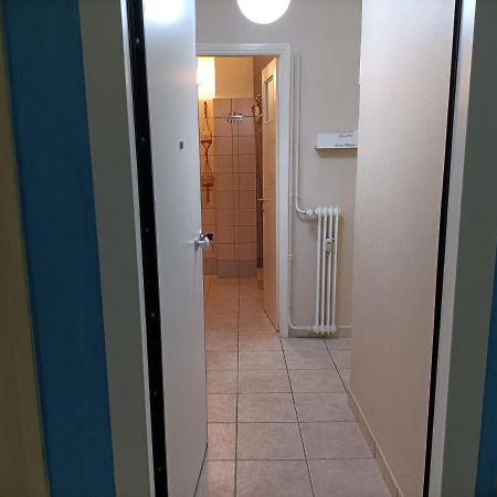Urban Studio Apartment เอเธนส์ ภายนอก รูปภาพ