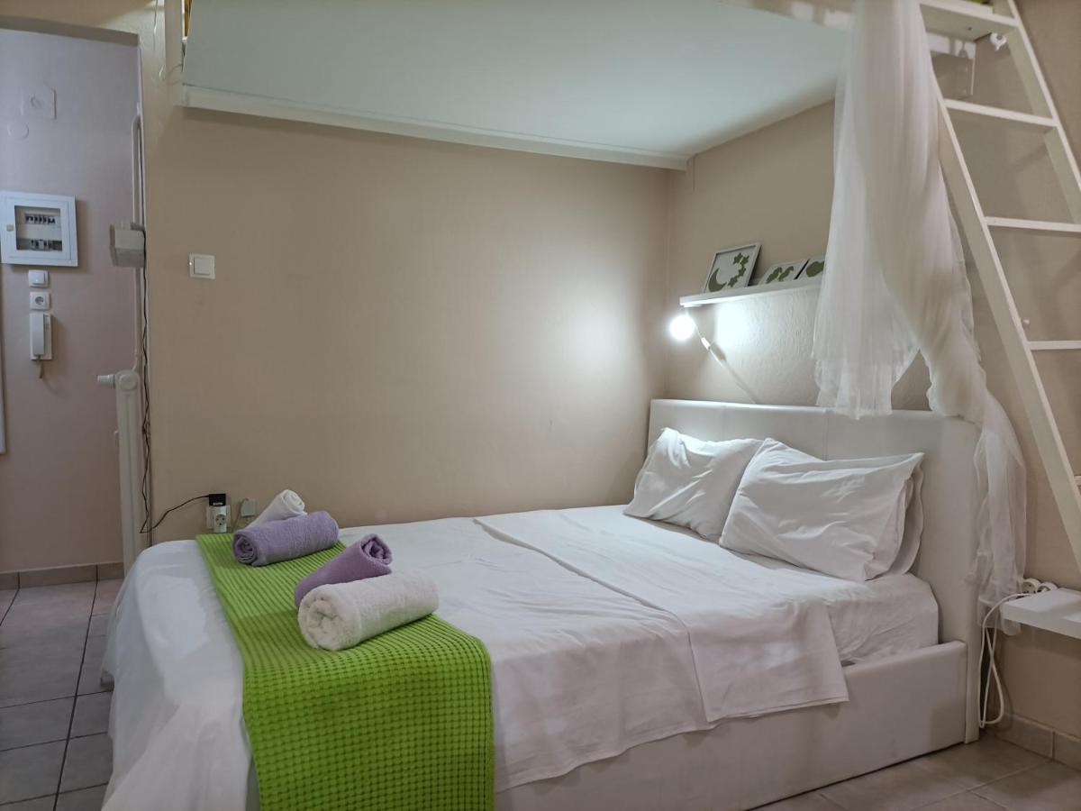 Urban Studio Apartment เอเธนส์ ภายนอก รูปภาพ