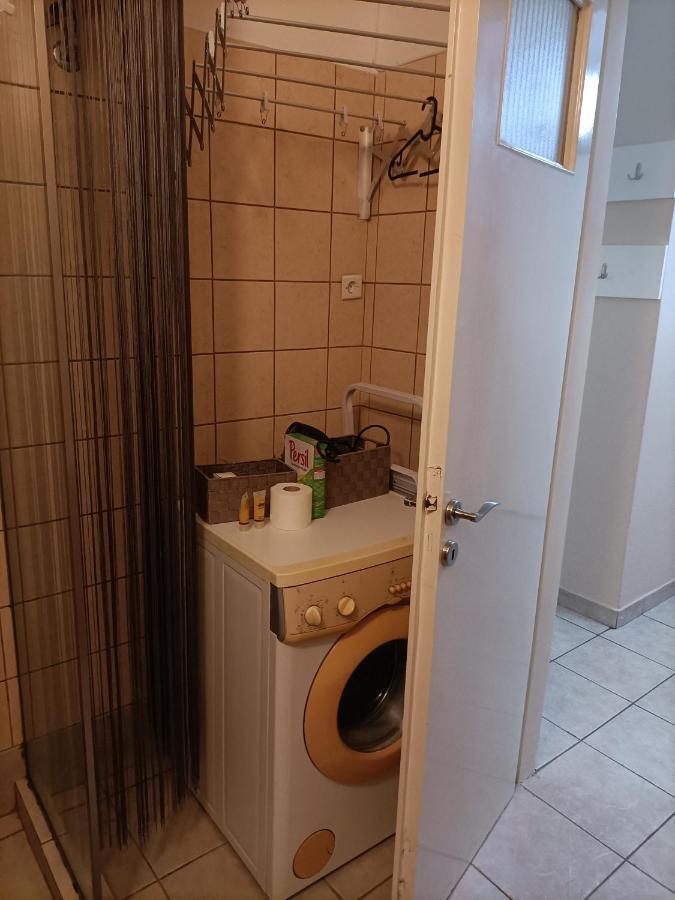 Urban Studio Apartment เอเธนส์ ภายนอก รูปภาพ